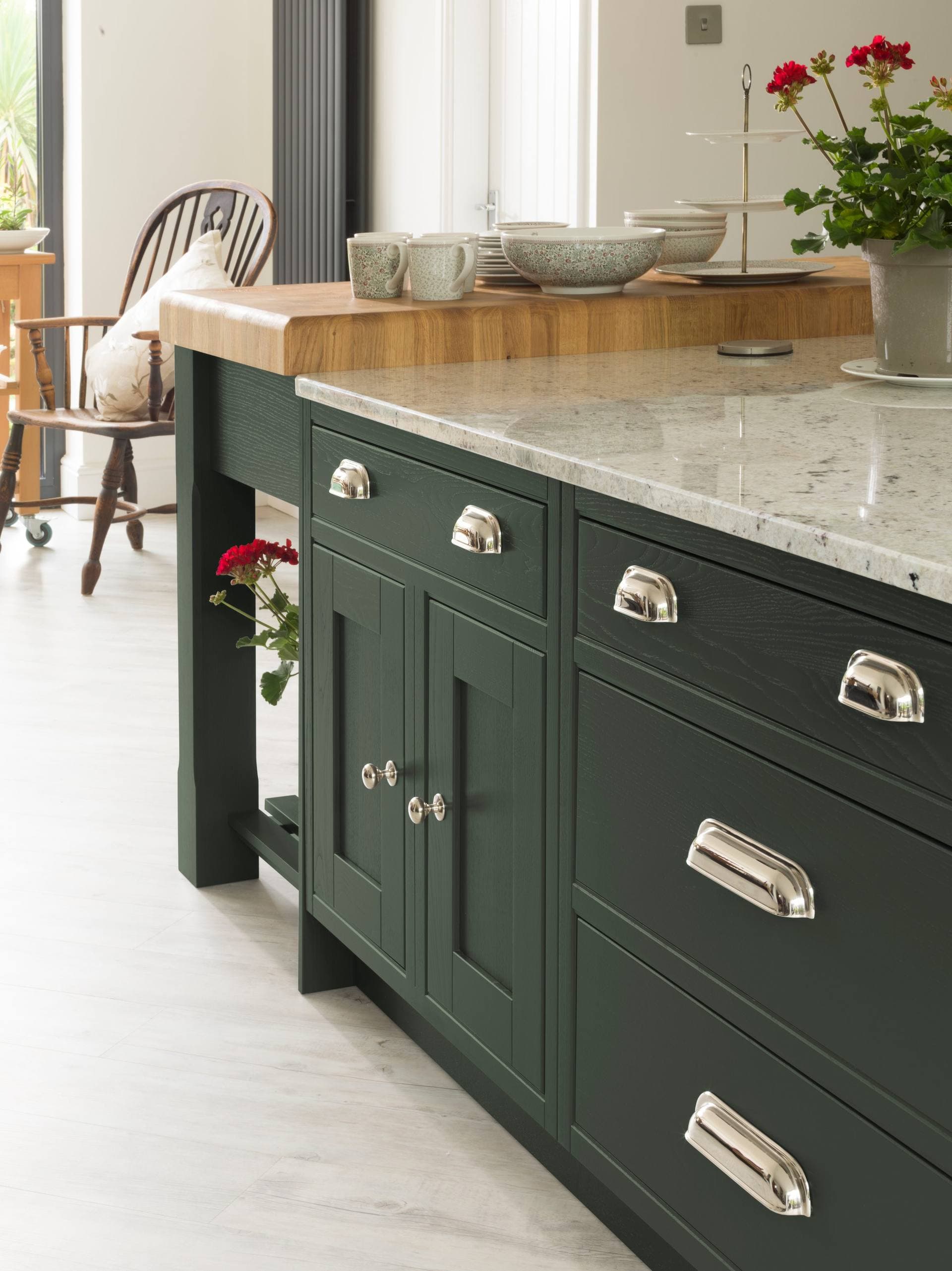 Helmsley drawer interior and storage detail