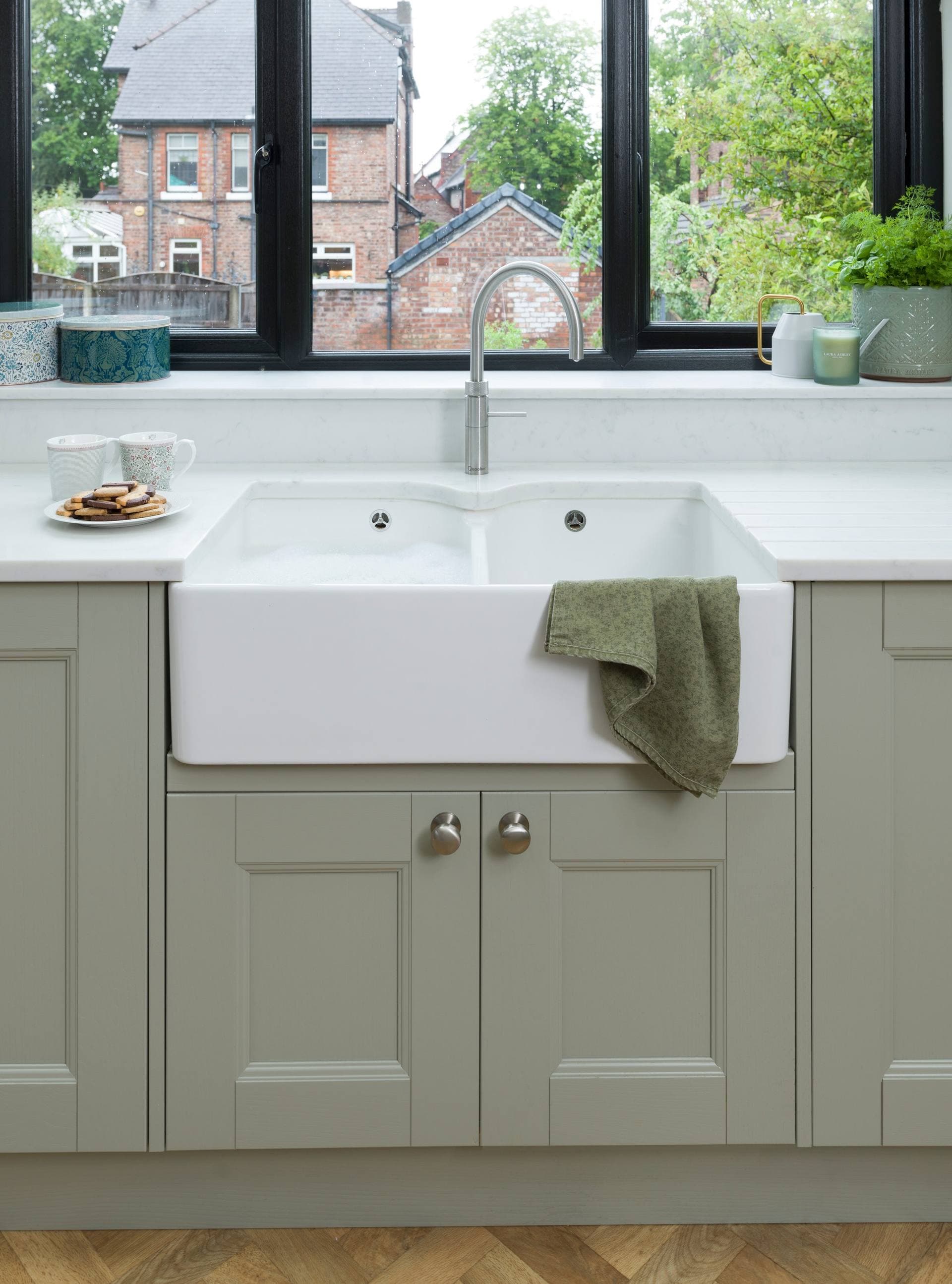 Rosedale drawer interior and storage detail